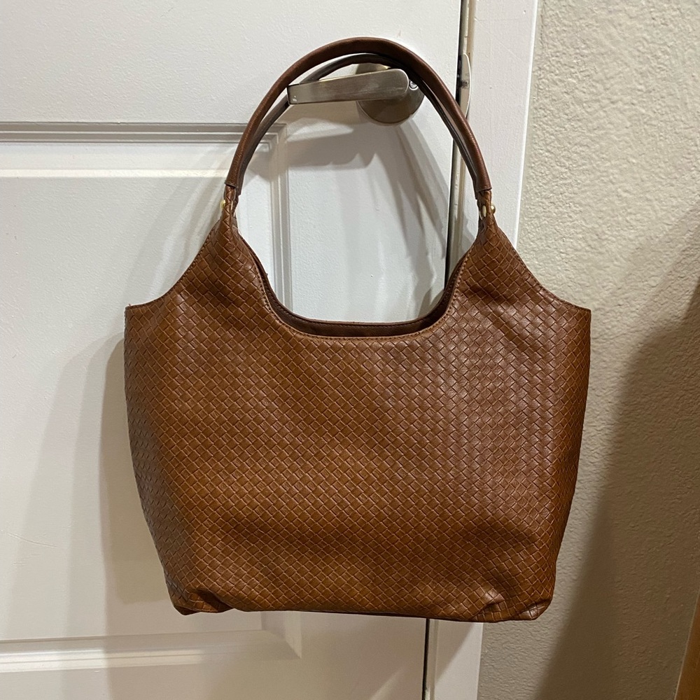Liz Claiborne woven leather purse
